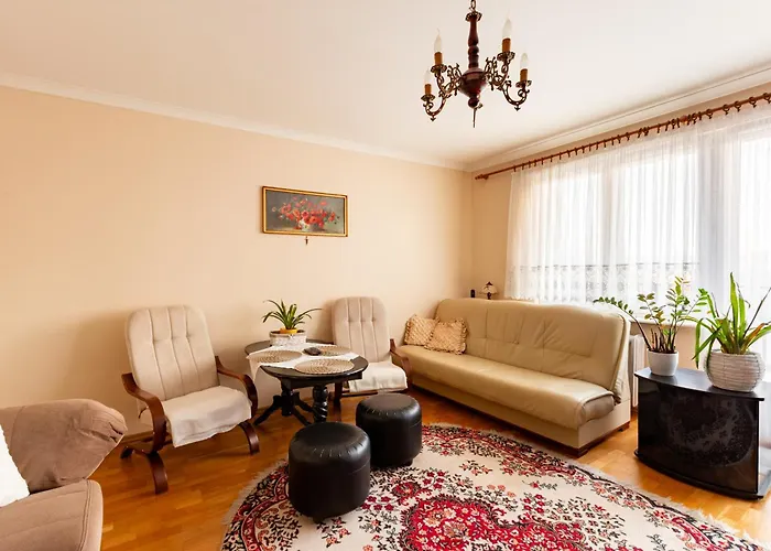 Podgorska Comfort By Bookinghost *