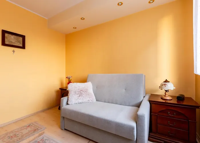 Podgorska Comfort By Bookinghost *